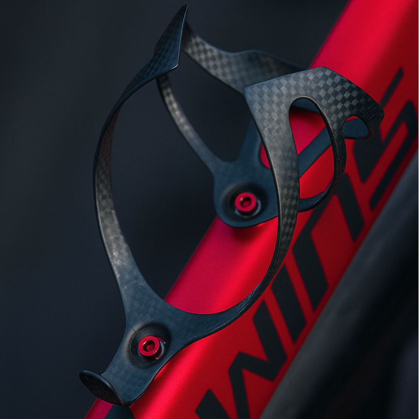 Edge Carbon Bottle Cage